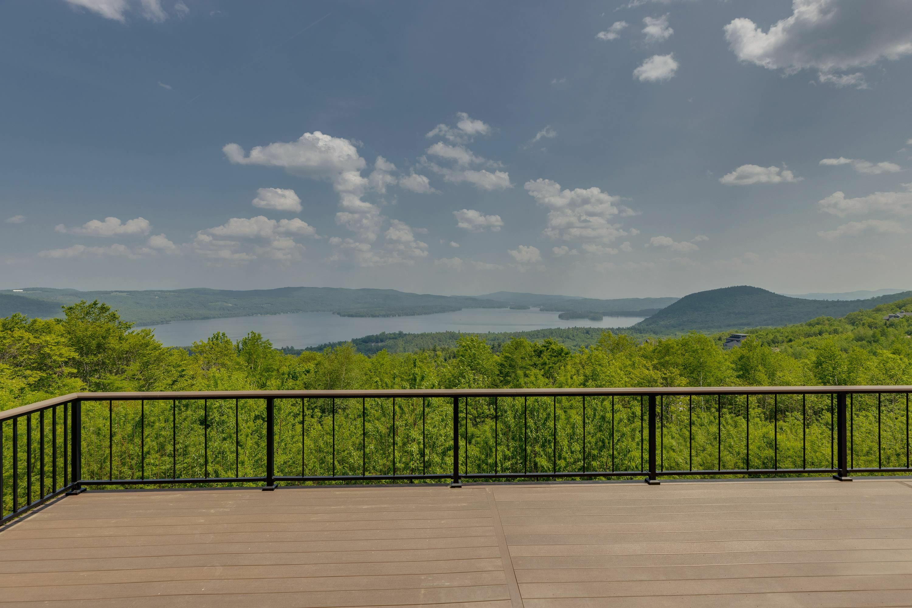 Property Photo:  4 Skyline Drive  NH 03241 