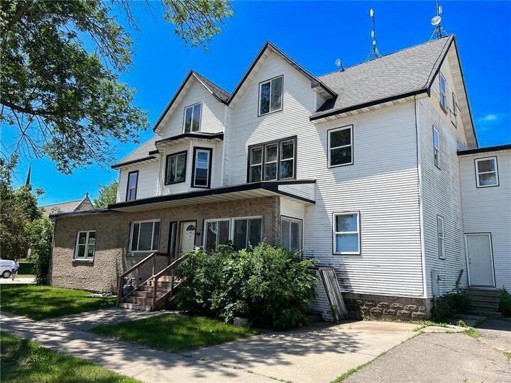 403 2nd Street  Austin MN 55912 photo