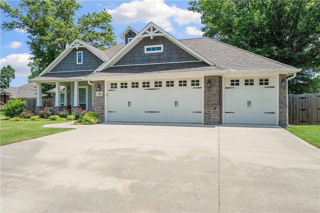 Property Photo: 102 Crawford Street AR 72751