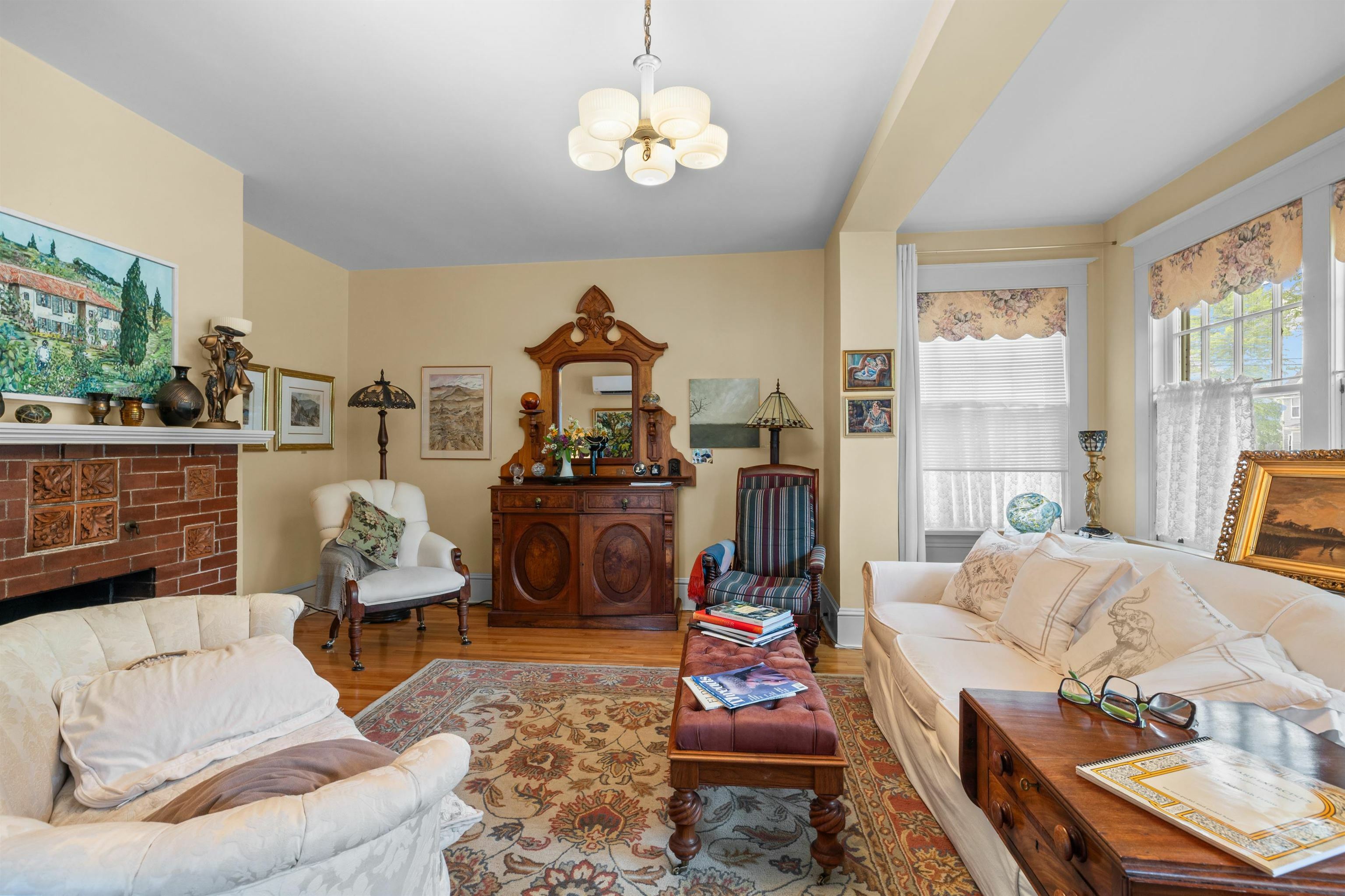 Property Photo: 237 &Amp 239 Pownal Street PE C1A 4R4