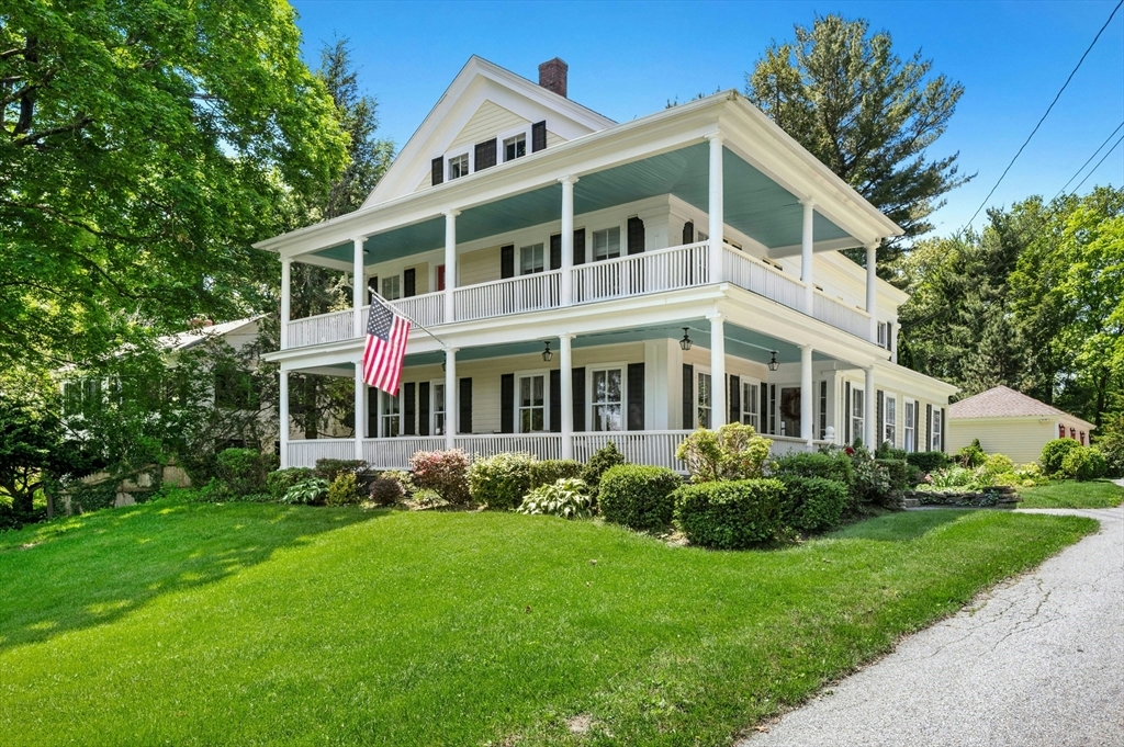 36 South St  Grafton MA 01519 photo