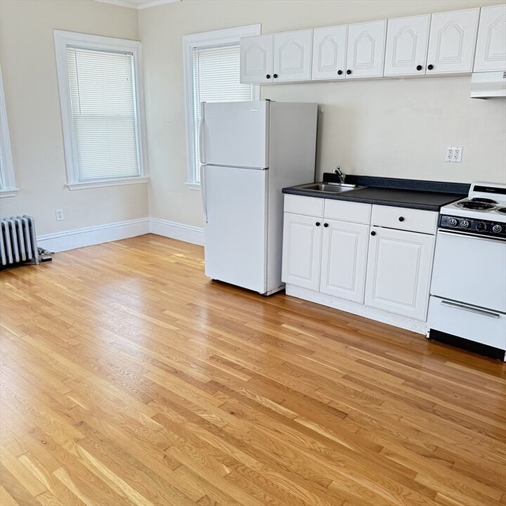 Property Photo: 86 Ellery St 5B MA 02138