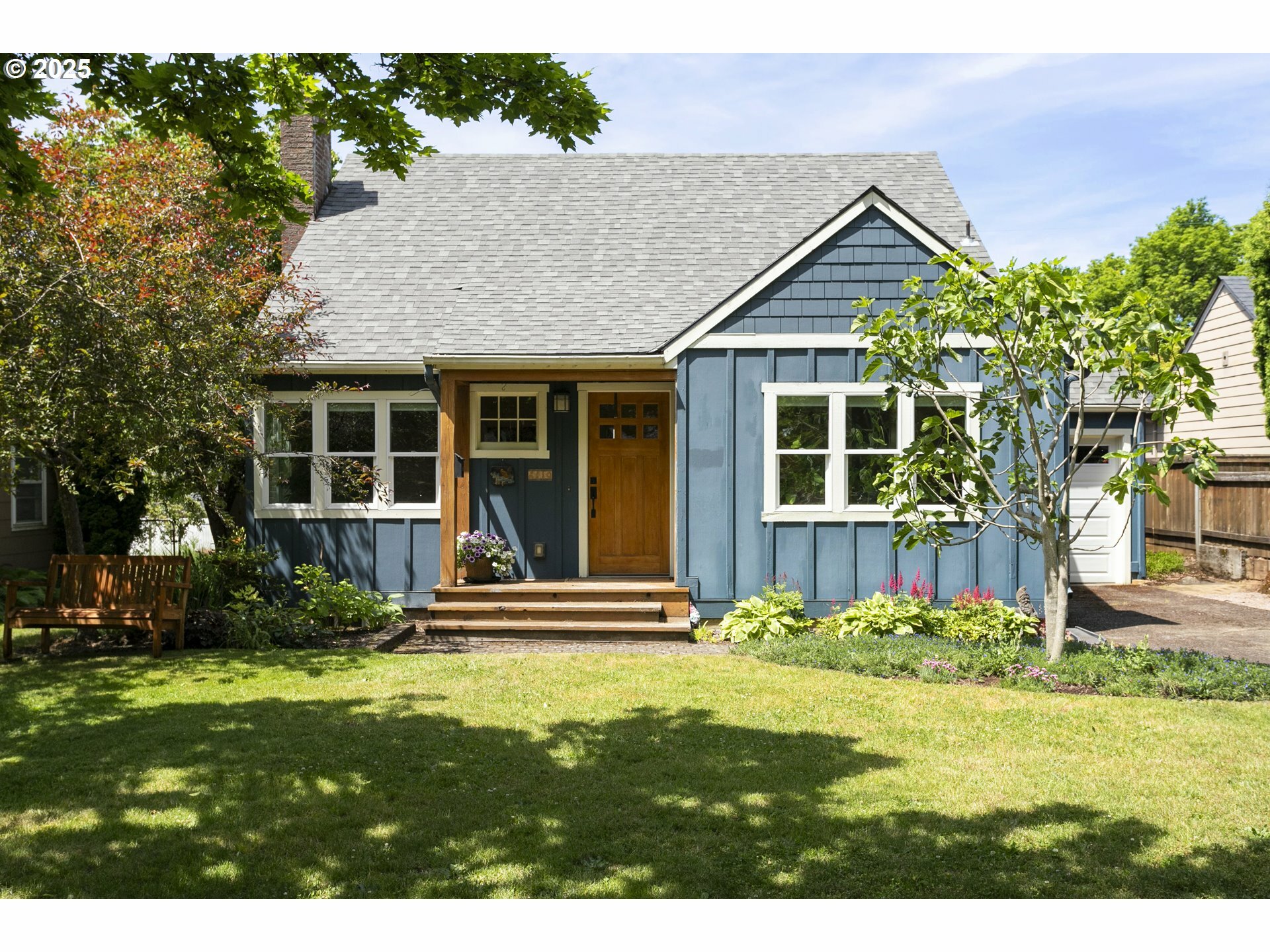 Property Photo: 4110 NW Spruce St WA 98660