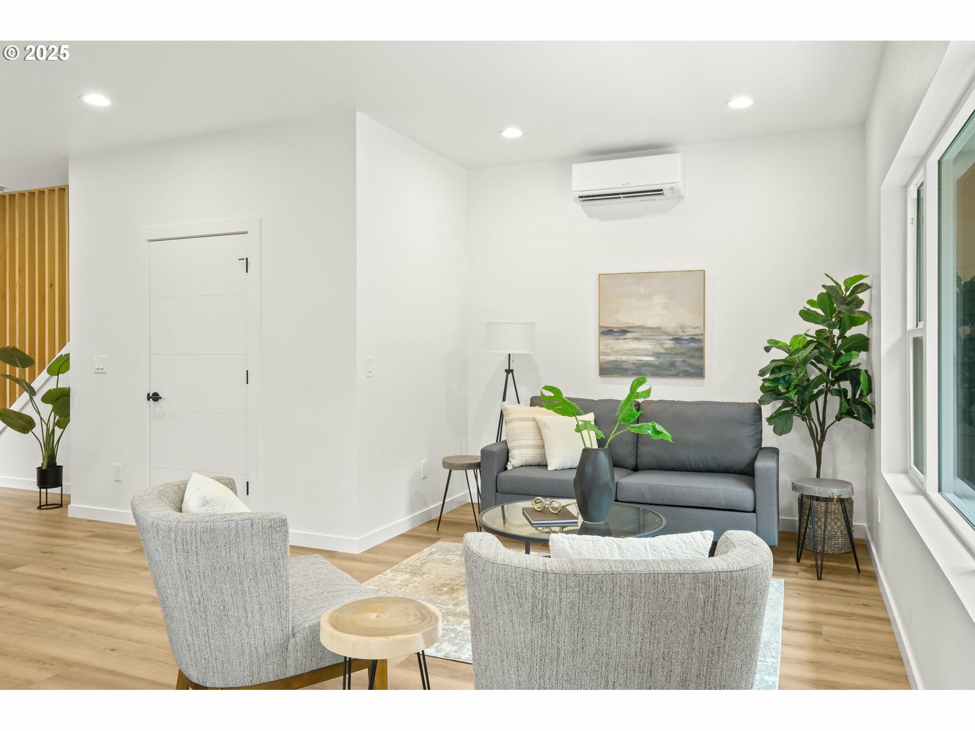 Property Photo: 3532 NE 44th Ave OR 97212