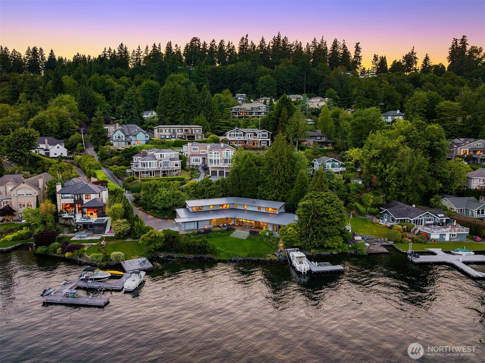 Property Photo: 7964 E Mercer Way WA 98040