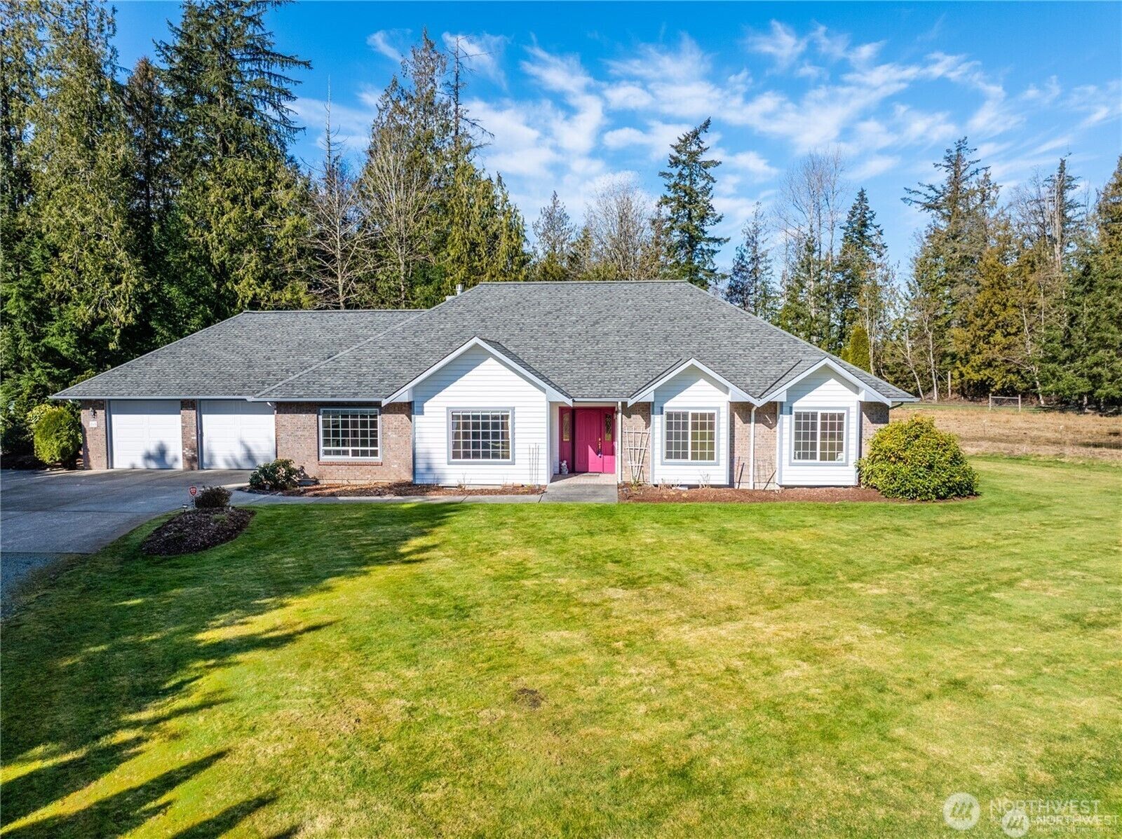 Property Photo:  865  Burlingame Road  WA 98274 