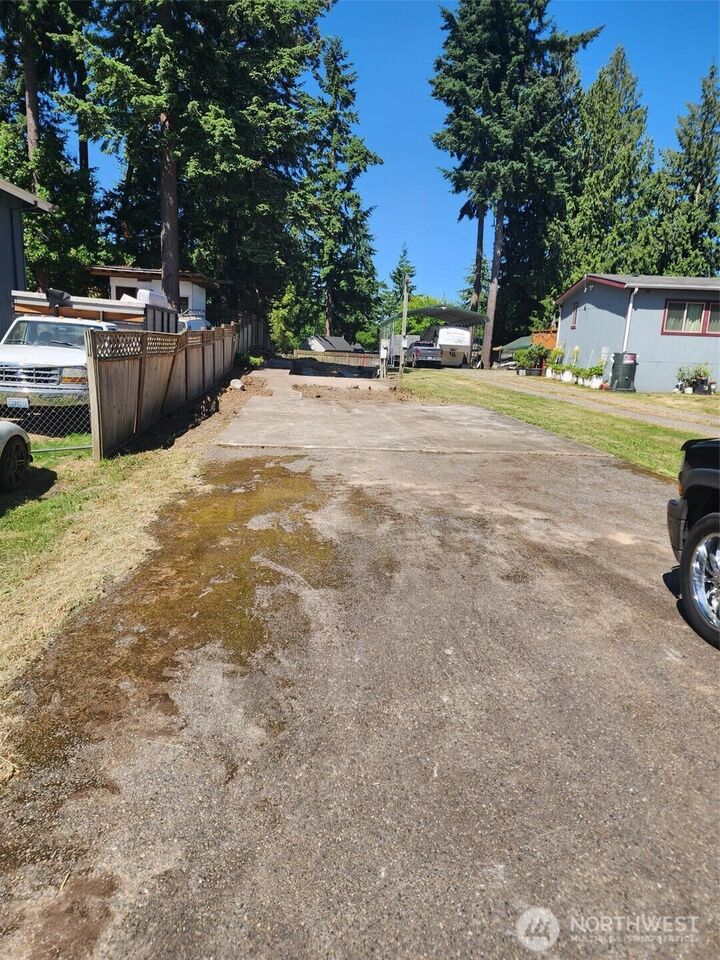 31531  4th Avenue S  Federal Way WA 98003 photo