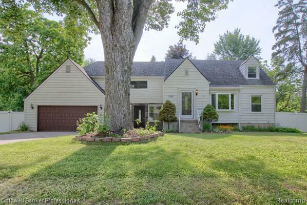 25811 Briarbank Avenue  Southfield MI 48033 photo