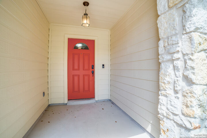 Property Photo:  927 Magnolia Hill  TX 78251 