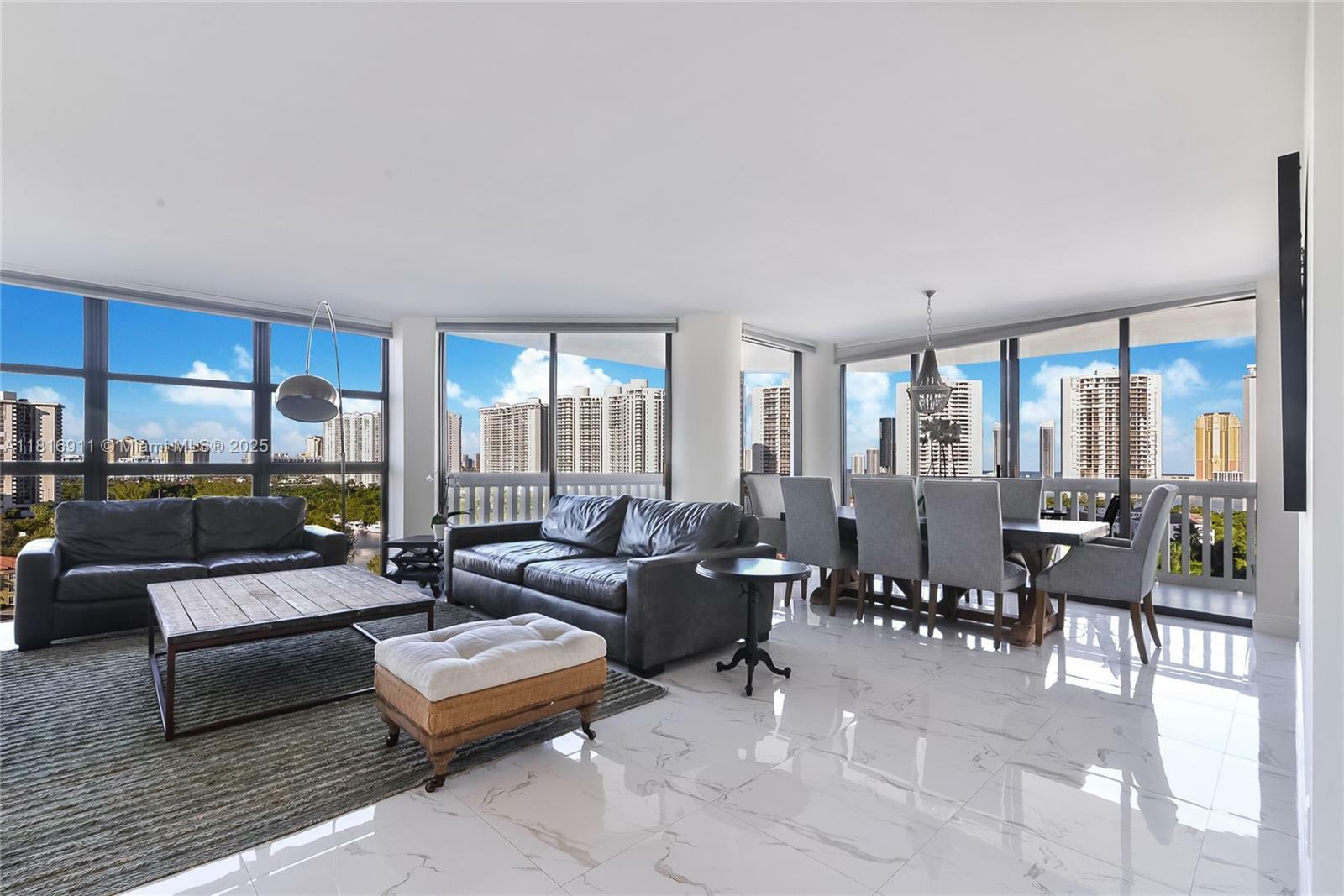1000 W Island Blvd 1404  Aventura FL 33160 photo