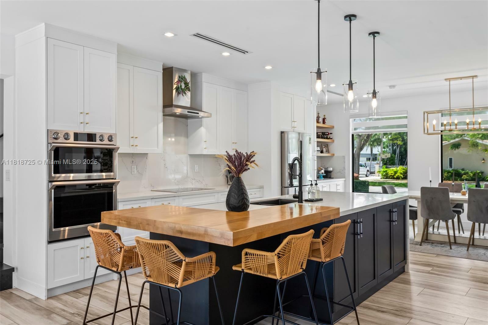 Property Photo:  7570 SW 60th St  FL 33143 