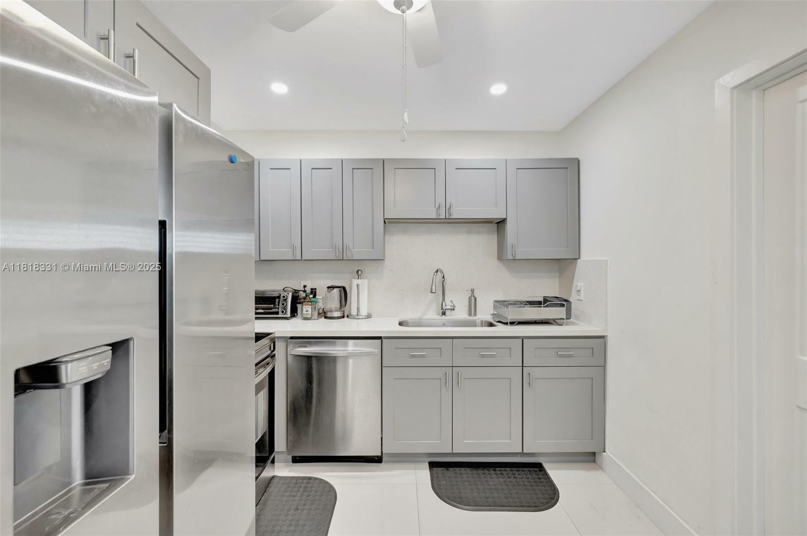 1500 SW 6th Ave 1500  Fort Lauderdale FL 33315 photo
