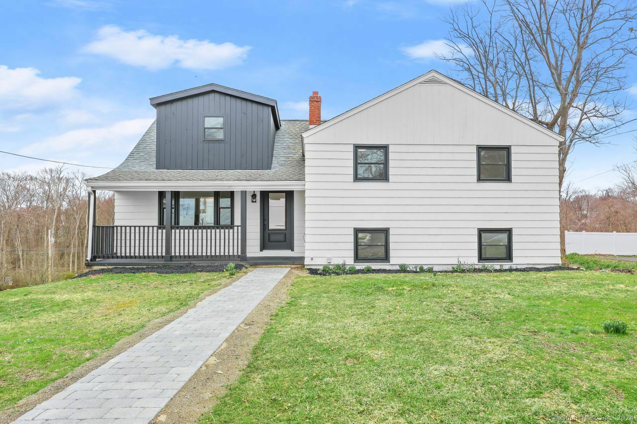 Property Photo: 141 Ridgewood Drive CT 06460