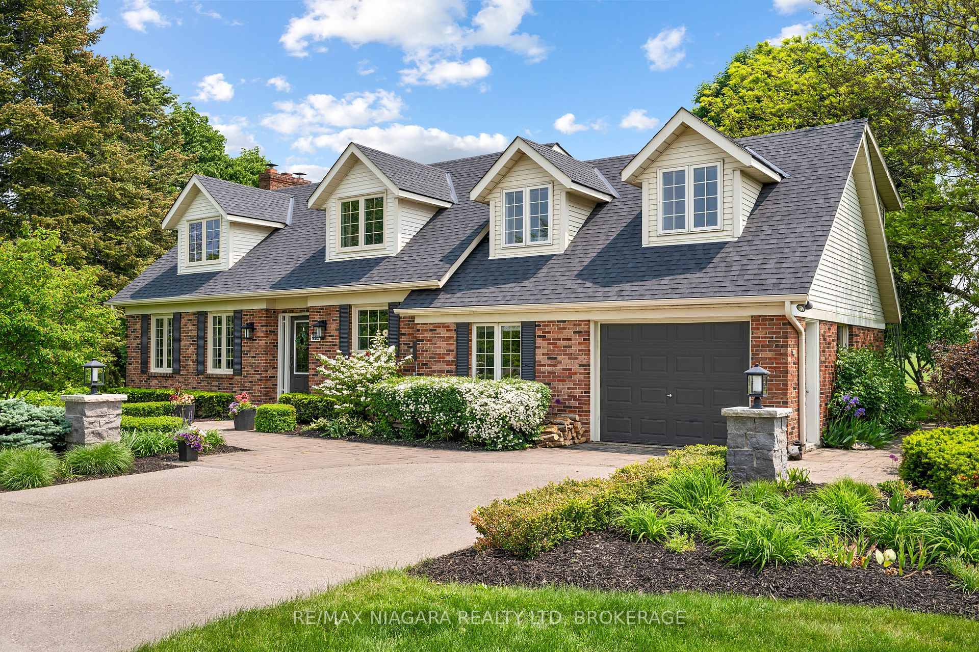 Property Photo: 2698 Twenty Rd. Road ON L0S 1C0