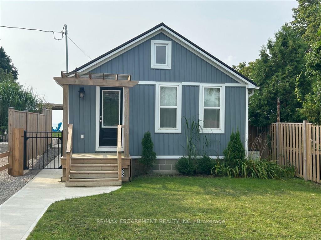 Property Photo: 2130 Lakeshore Road ON N1A 2W8