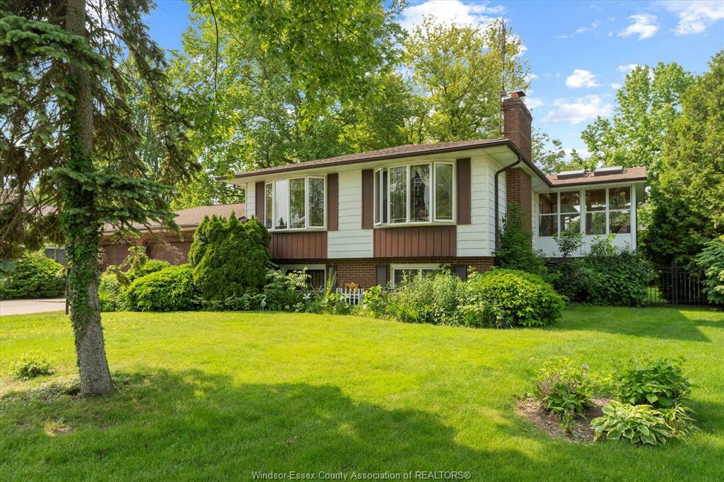 Property Photo: 396 Lakeview Avenue ON N9Y 2E3