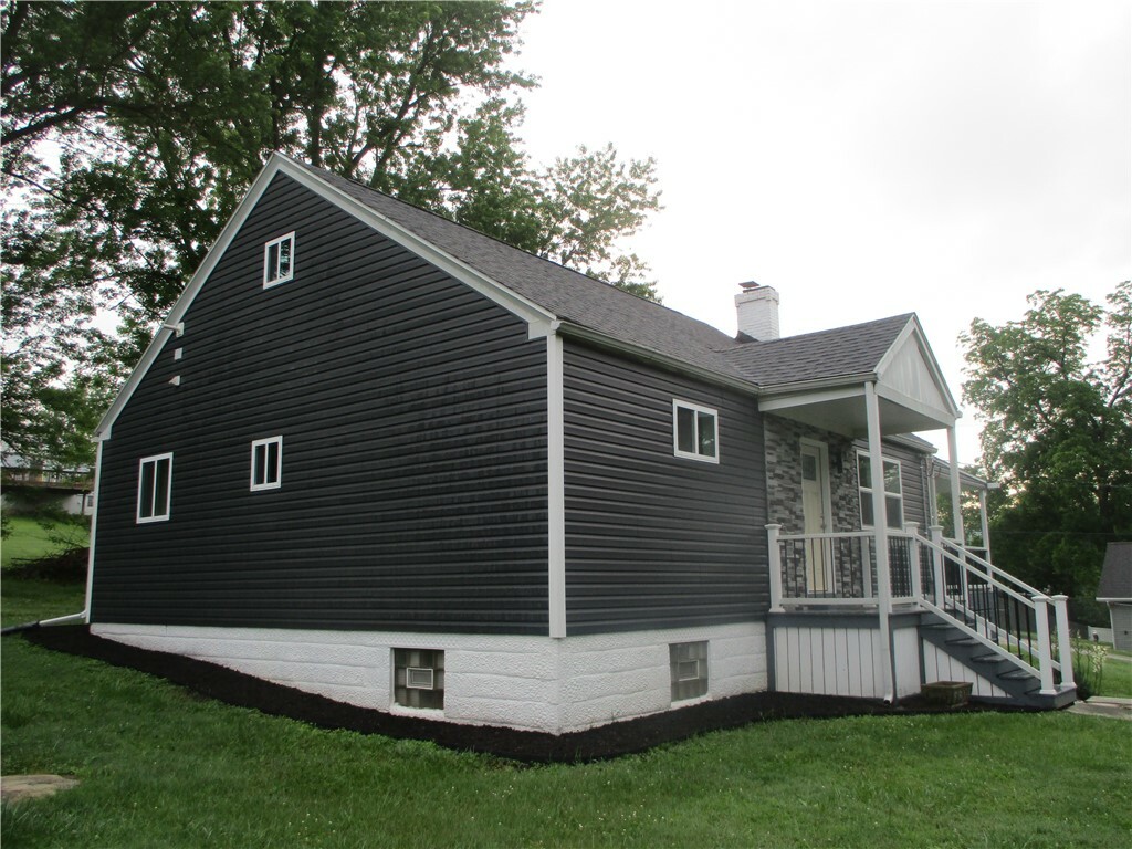 Property Photo: 30 Evans Rd PA 15022