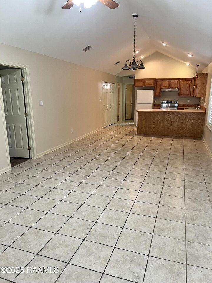 Property Photo:  405 Langley Drive  LA 70508 