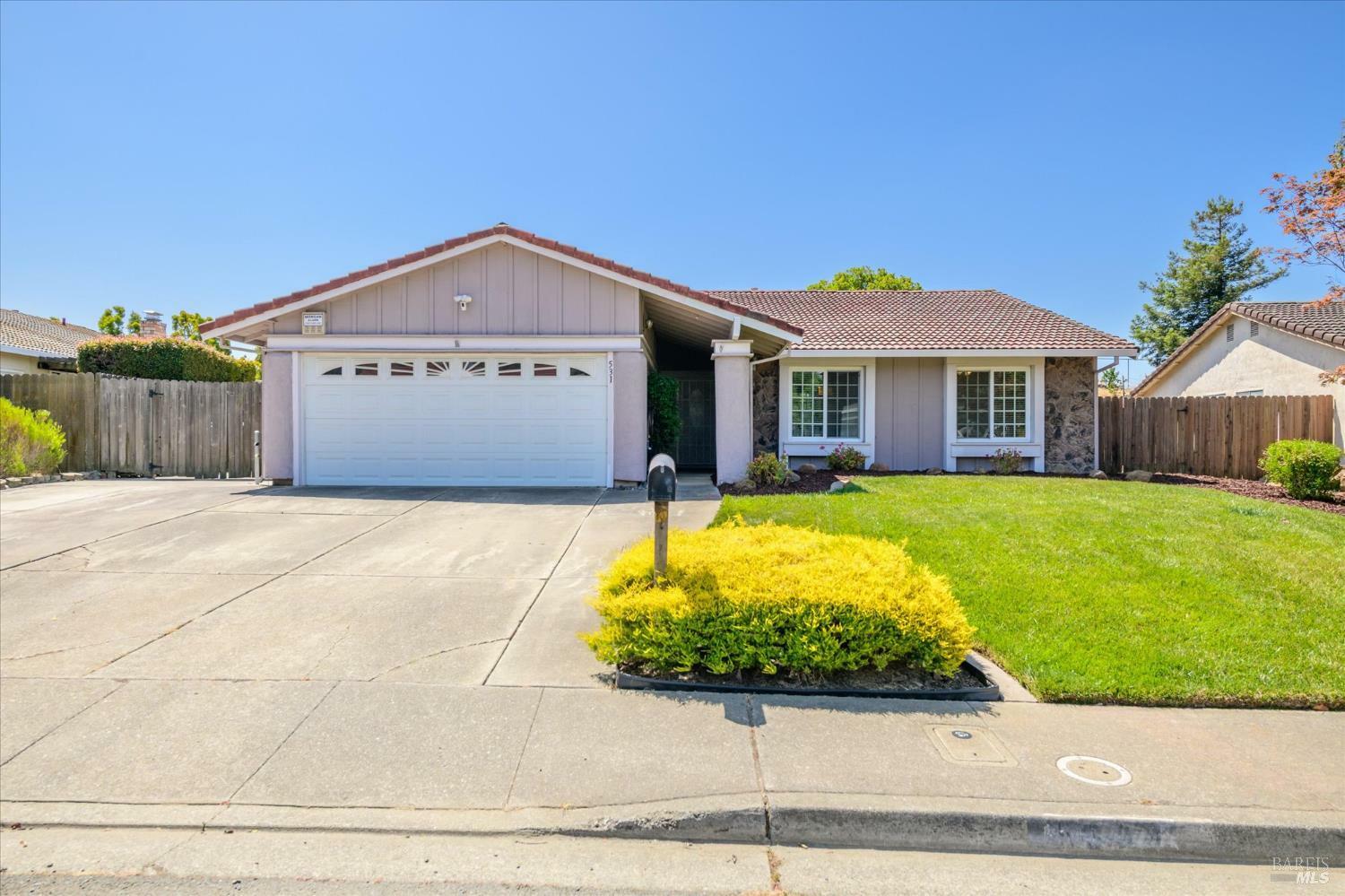 531 Locust Drive  Vallejo CA 94591 photo