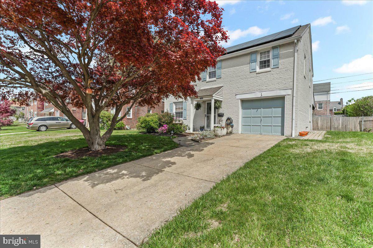 Property Photo: 809 Addingham Avenue PA 19026