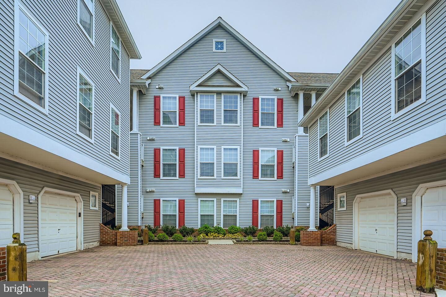 Property Photo: 5003 Hollington Drive 305 MD 21117