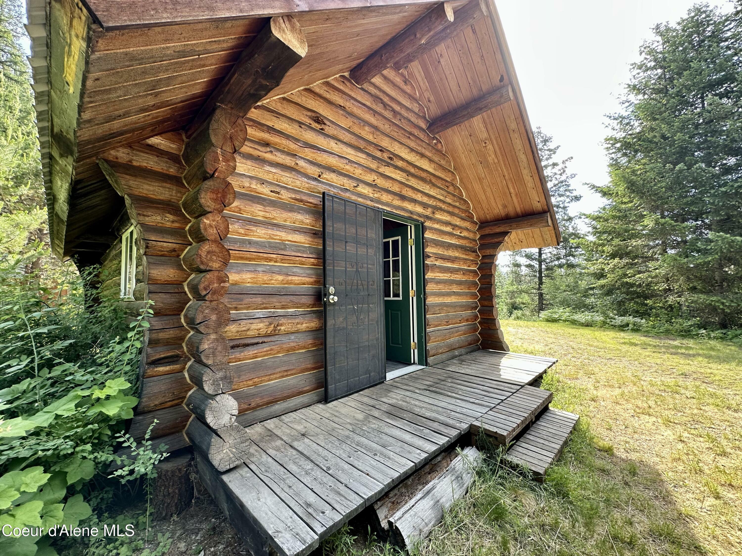 Property Photo: 392 Dominic Ln ID 83839