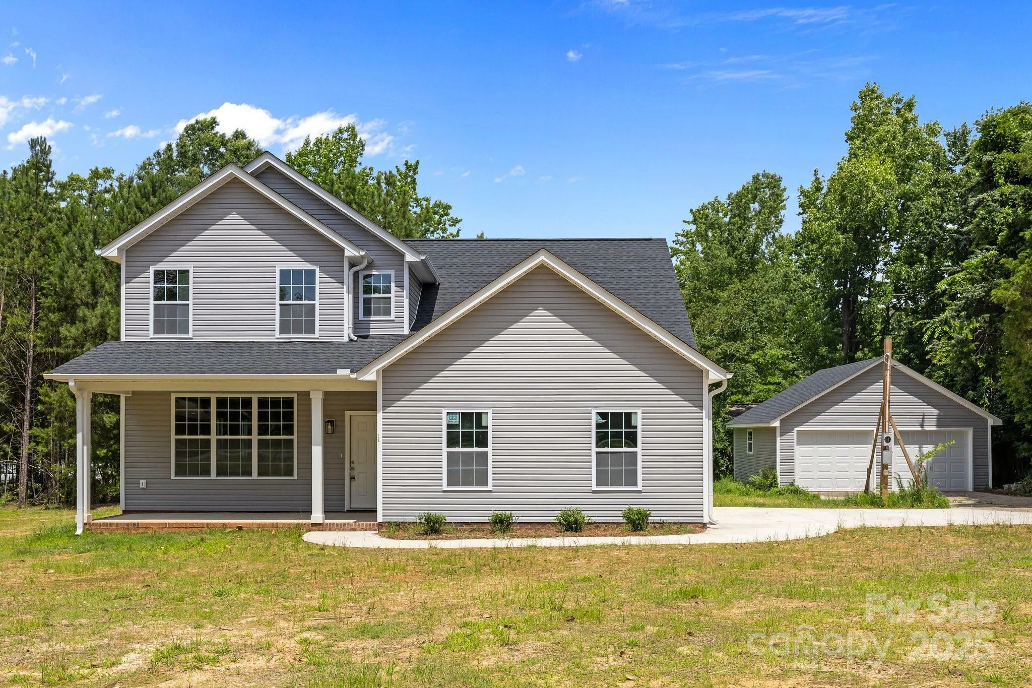 126 Aurora Boulevard  Matthews NC 28105 photo