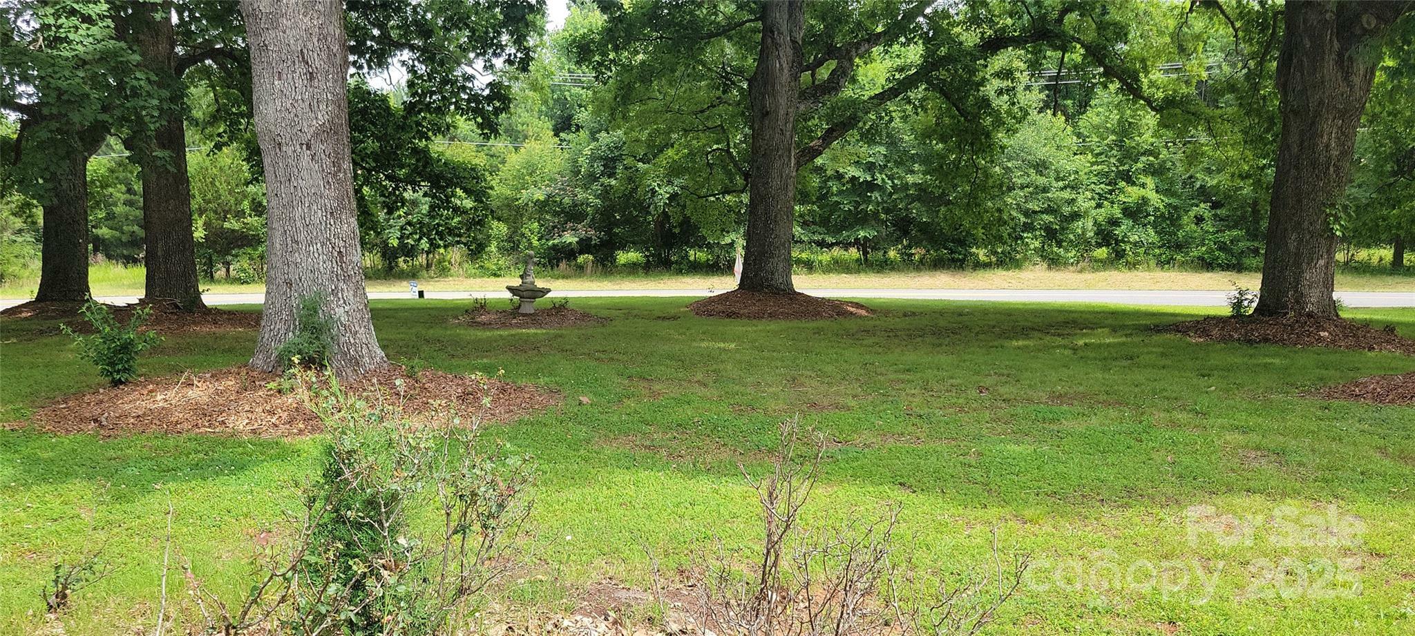 Property Photo: 2208 Morehead Road NC 28262