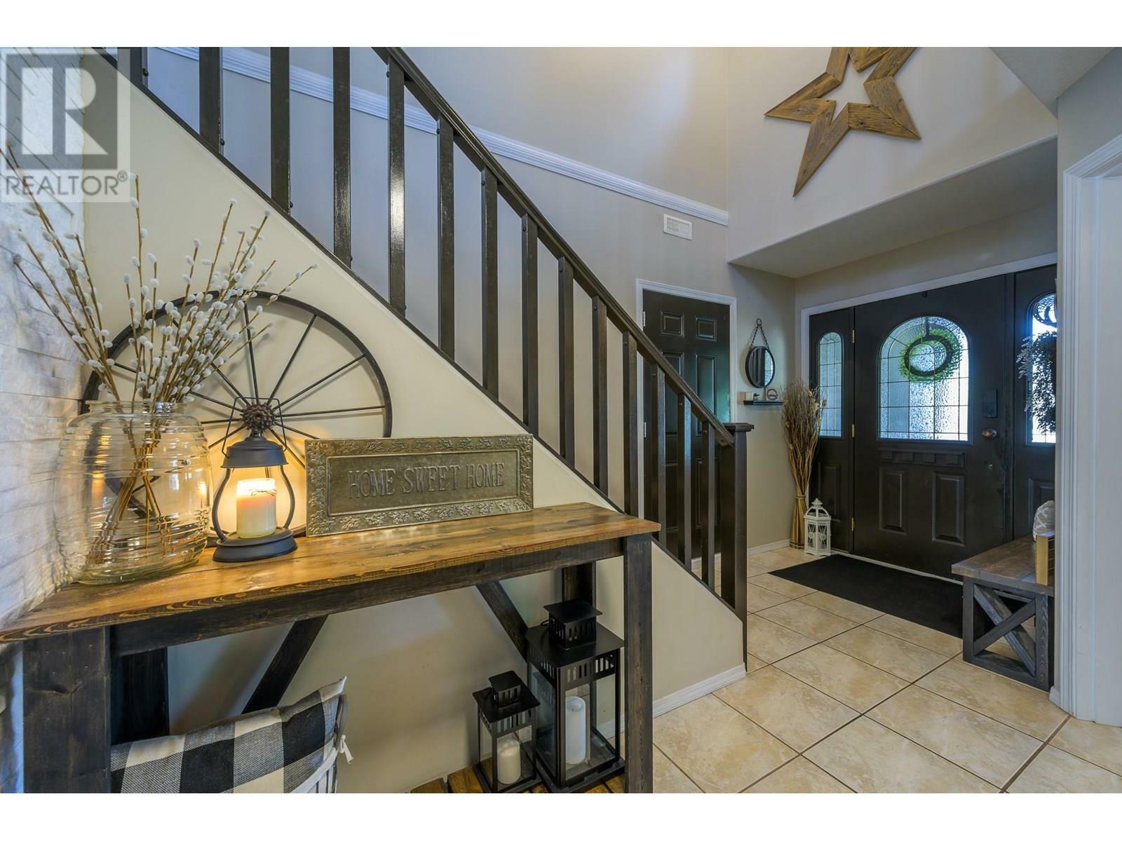 Property Photo: 682 Sandstone Place BC V2B 8M4