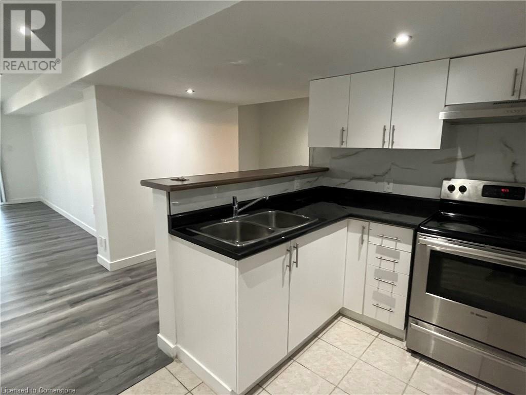 Property Photo: 580 Activa Avenue Lower ON N2E 4C3