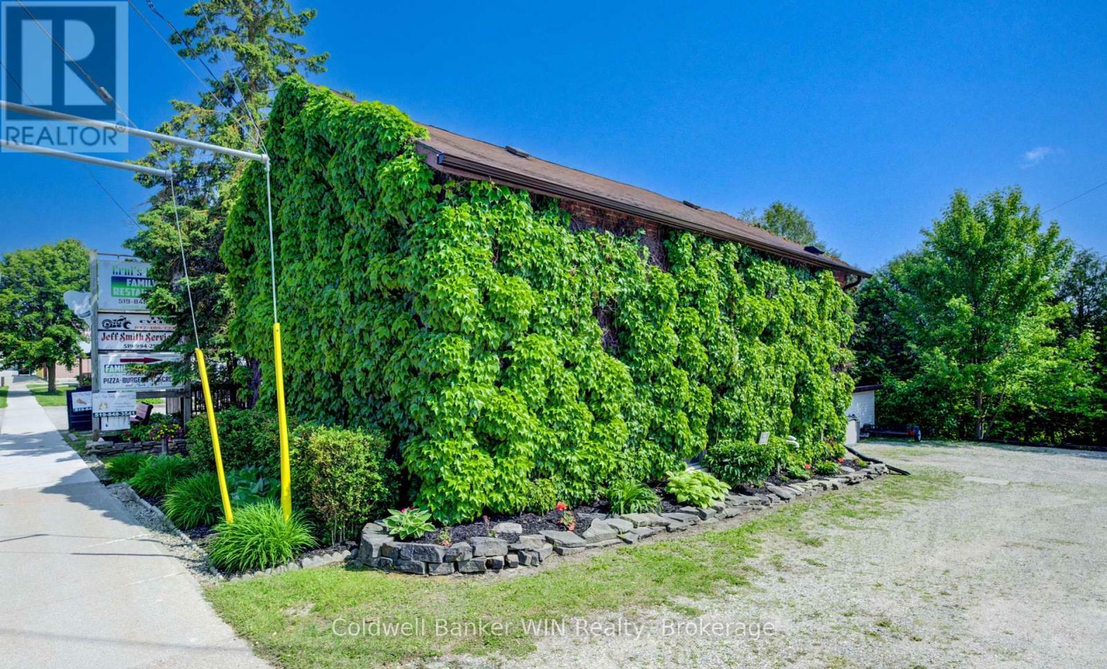 Property Photo: 175 Smith Street ON N0G 1A0