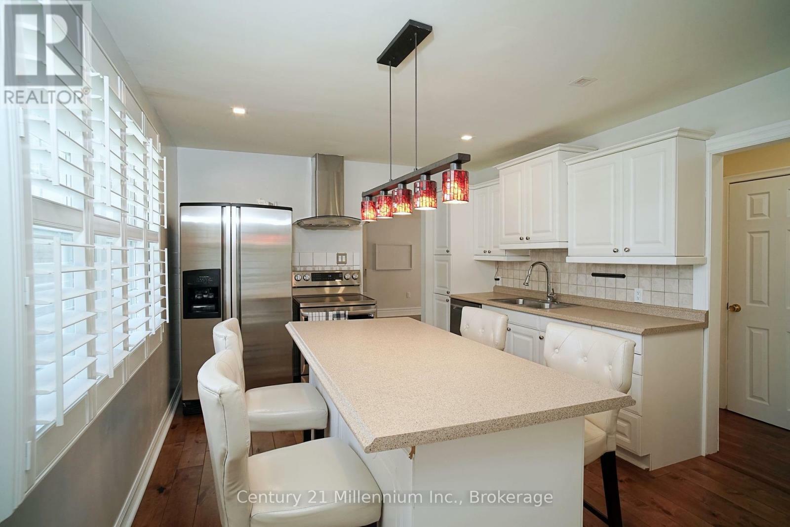 Property Photo: 288 Napier Street ON L9Y 3T3