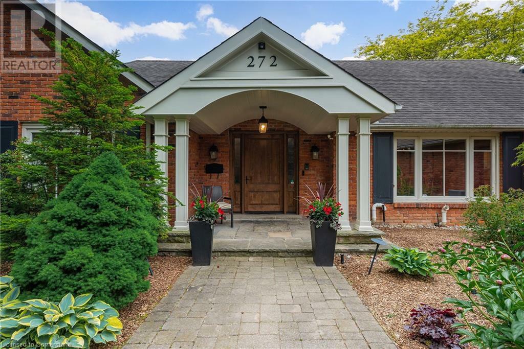 Property Photo: 272 Maple Grove Drive ON L6J 4V5