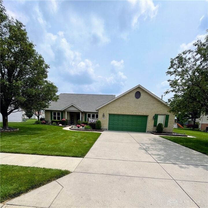 Property Photo:  139 Westrock Farm Drive  OH 45322 