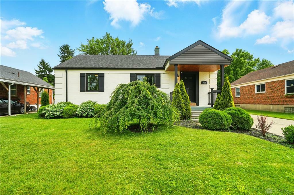 Property Photo: 316 E Dorothy Lane OH 45419