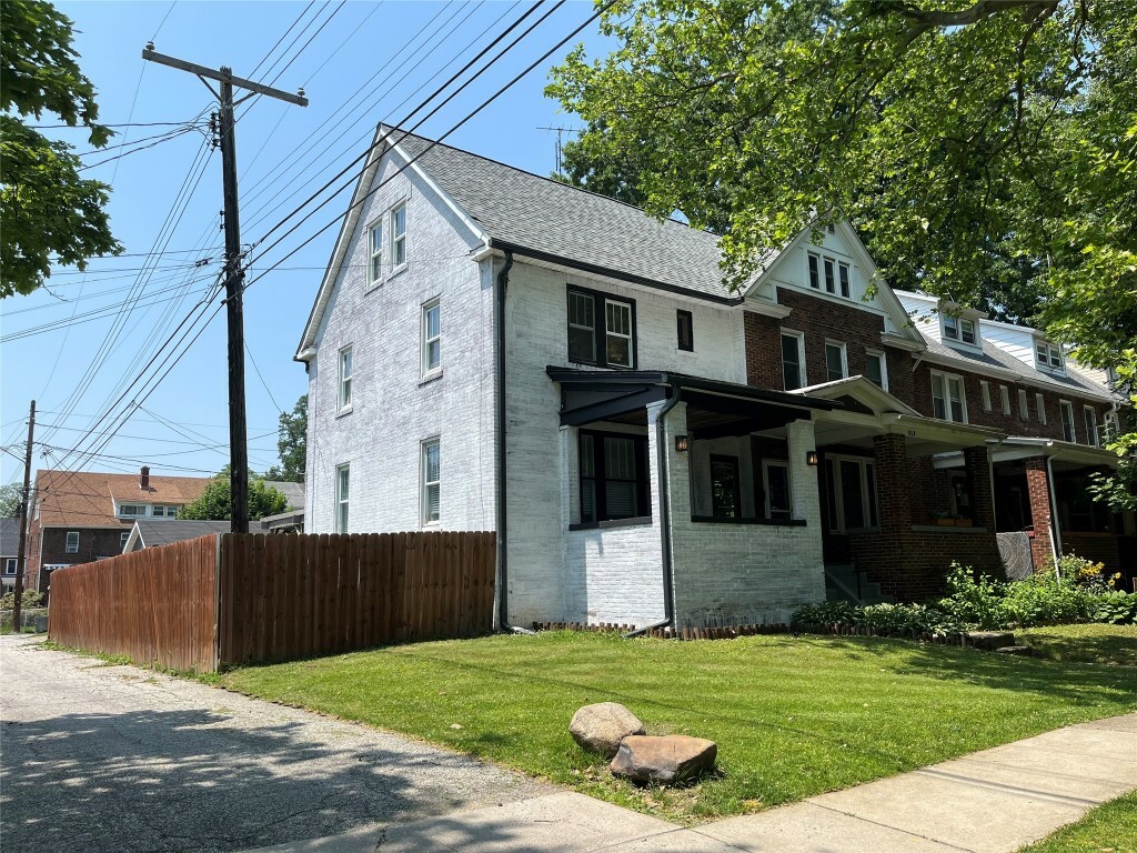 Property Photo: 866 Newton Avenue PA 16511