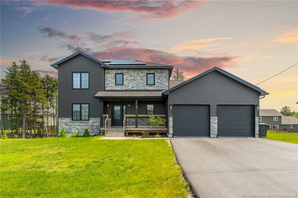 32 Goshawk Drive  Quispamsis NB E2E 3W6 photo