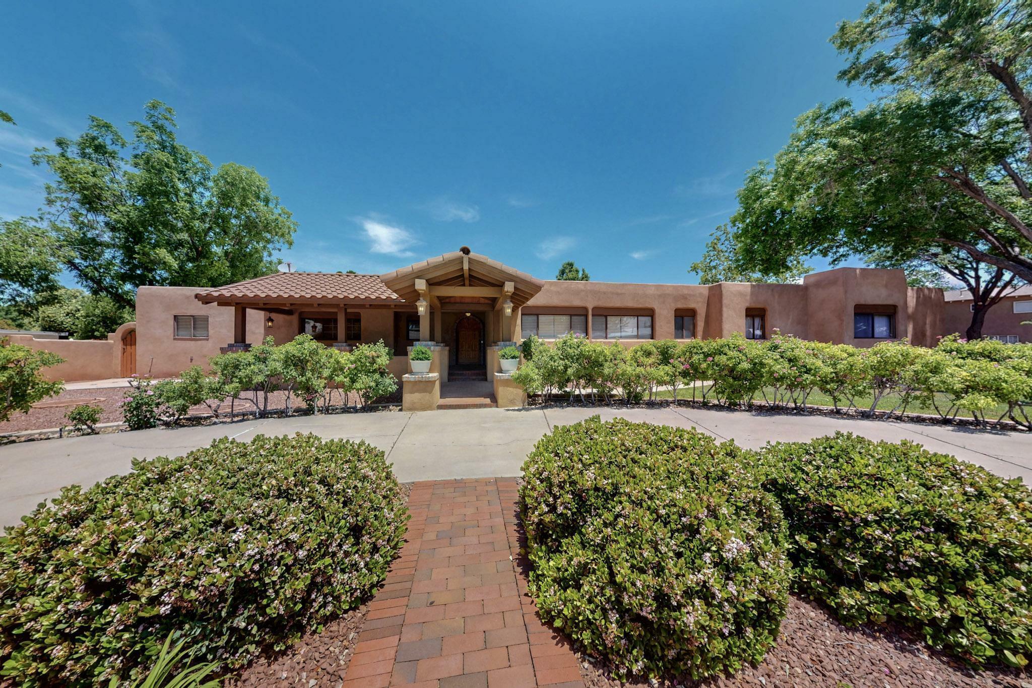 Property Photo: 937 Solar Road NW NM 87107