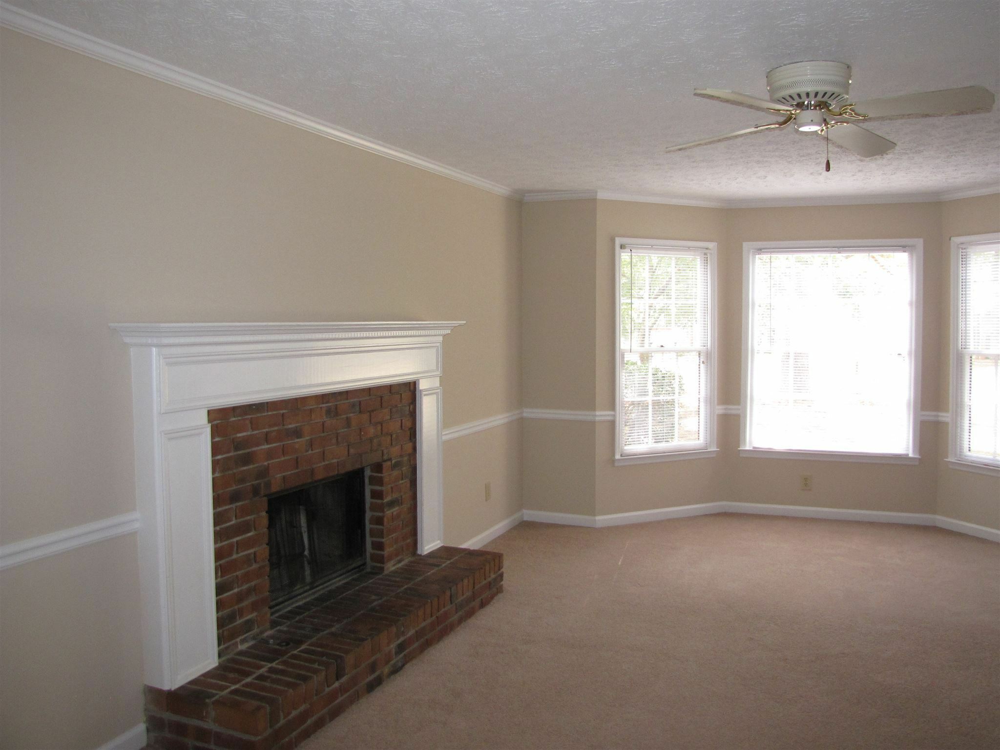 Property Photo: 720 Mattan Point GA 30269