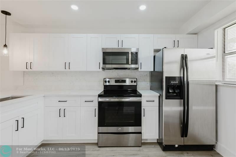 Property Photo:  7579 NW 79th Ave 205  FL 33321 