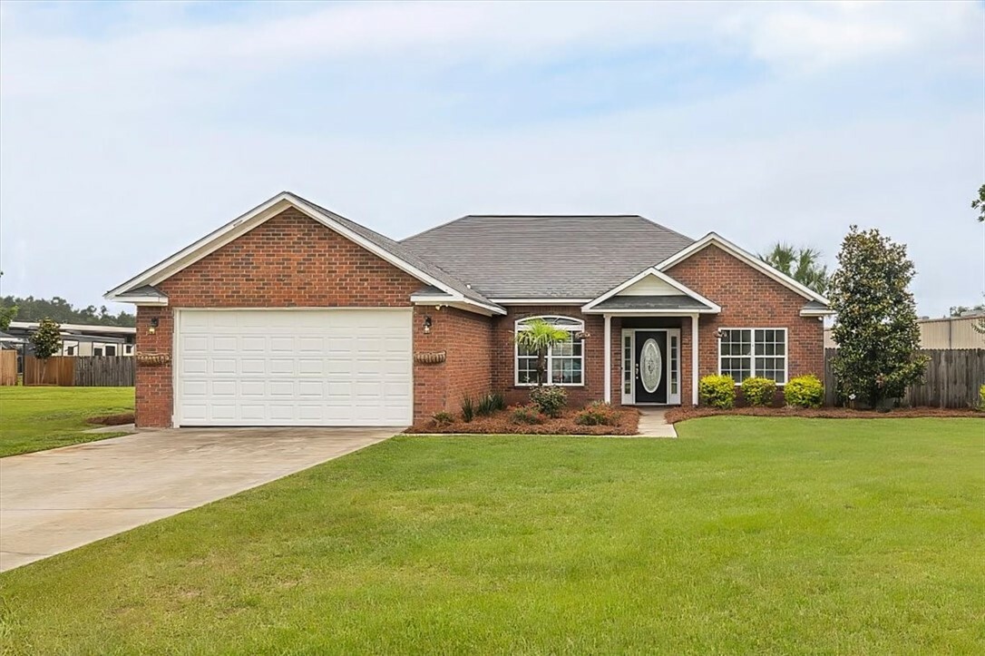 Property Photo: 1212 E Barnard Street GA 30427