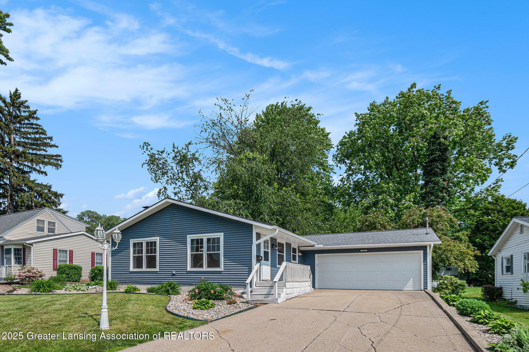 Property Photo: 1015 McArthur Street MI 48849