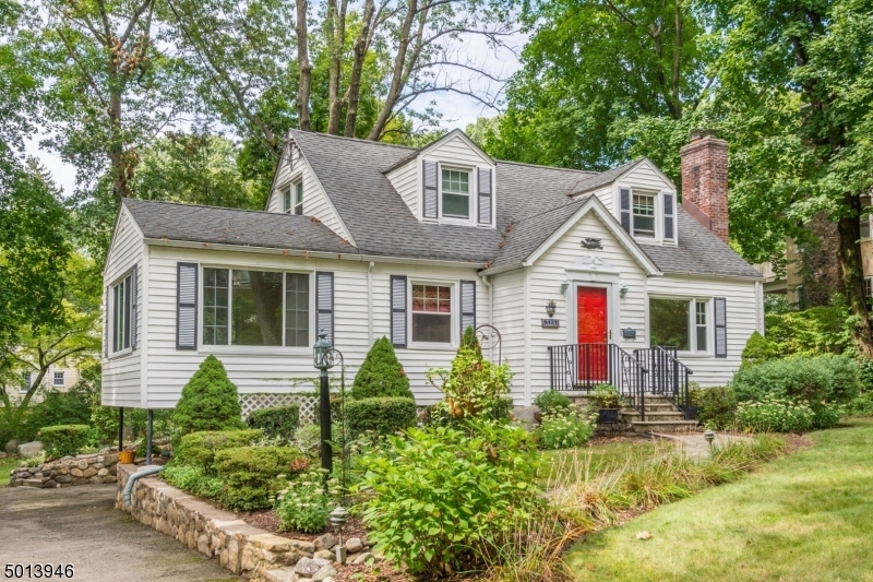 Property Photo: 329 Morris Ave NJ 07046
