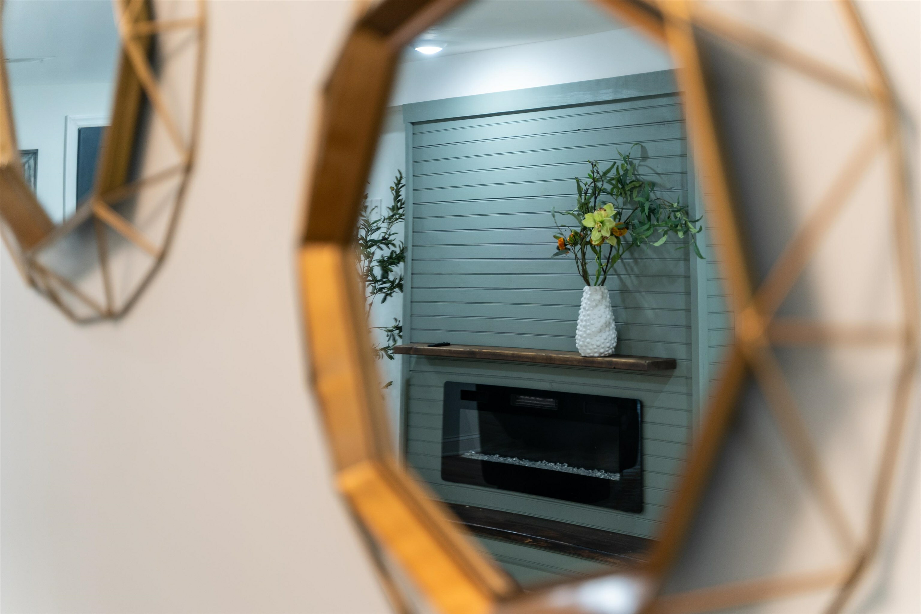 Property Photo: 201 Zabriskie St 1 NJ 07307
