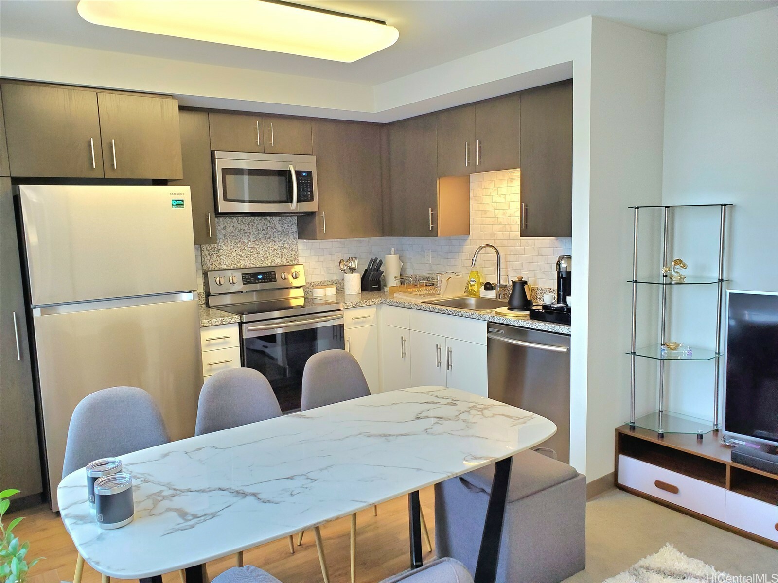 Property Photo:  988 Halekauwila Street 1801  HI 96814 