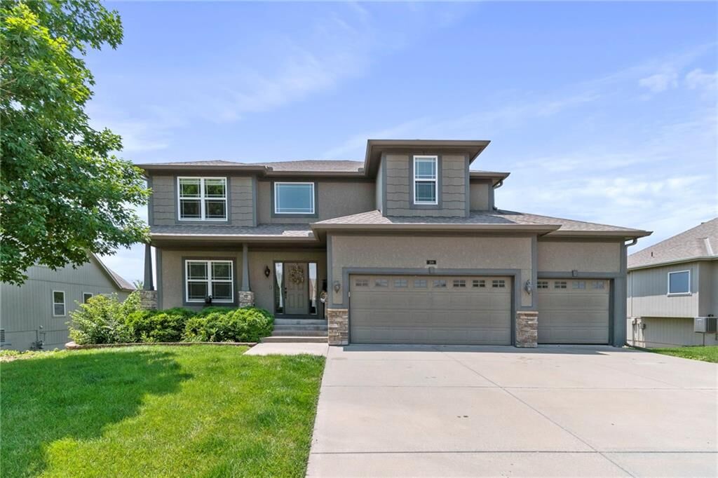 Property Photo: 209 Old Trail Run N/A MO 64060
