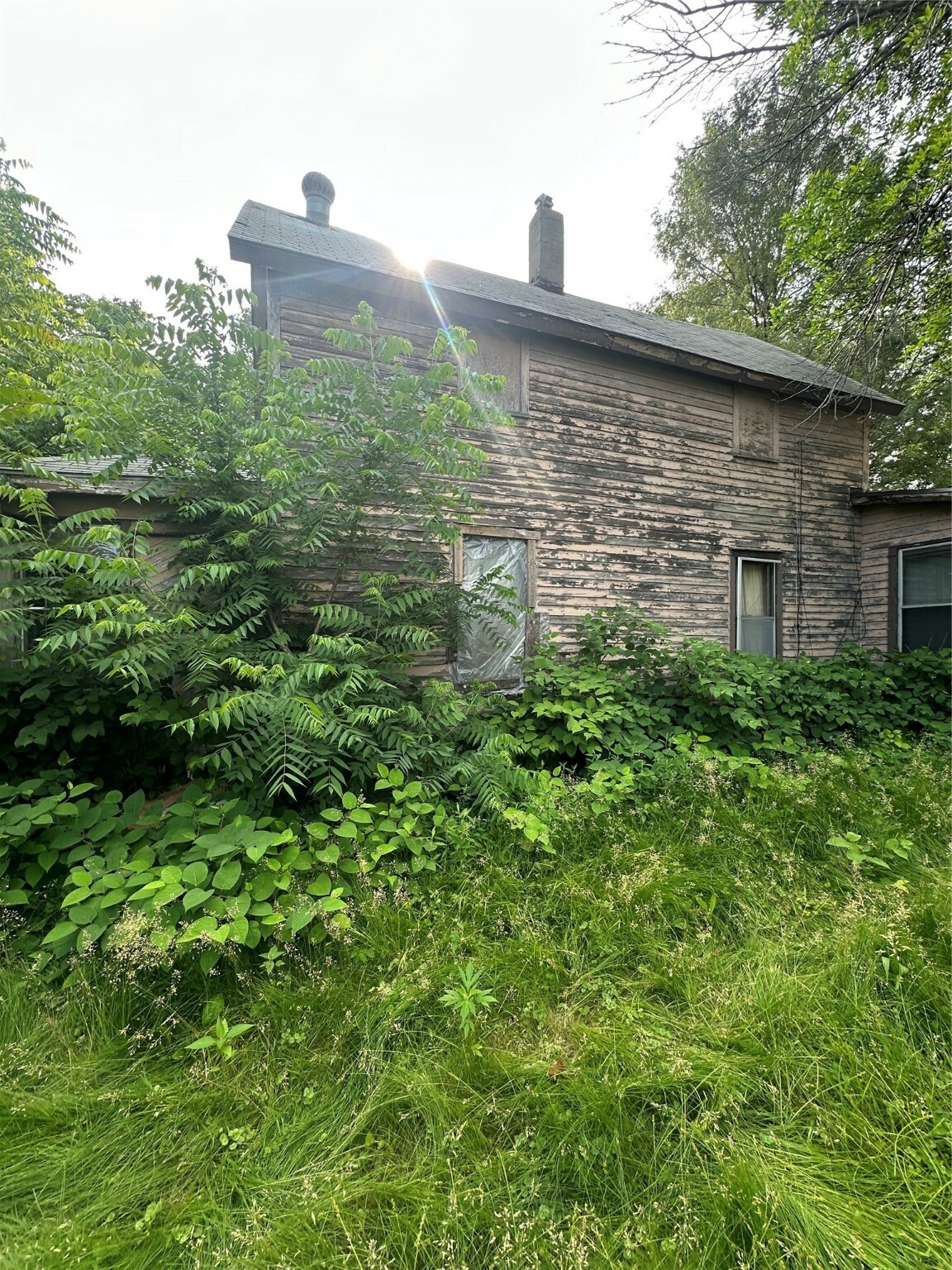 Property Photo: 1547 Des Moines Street IA 50316