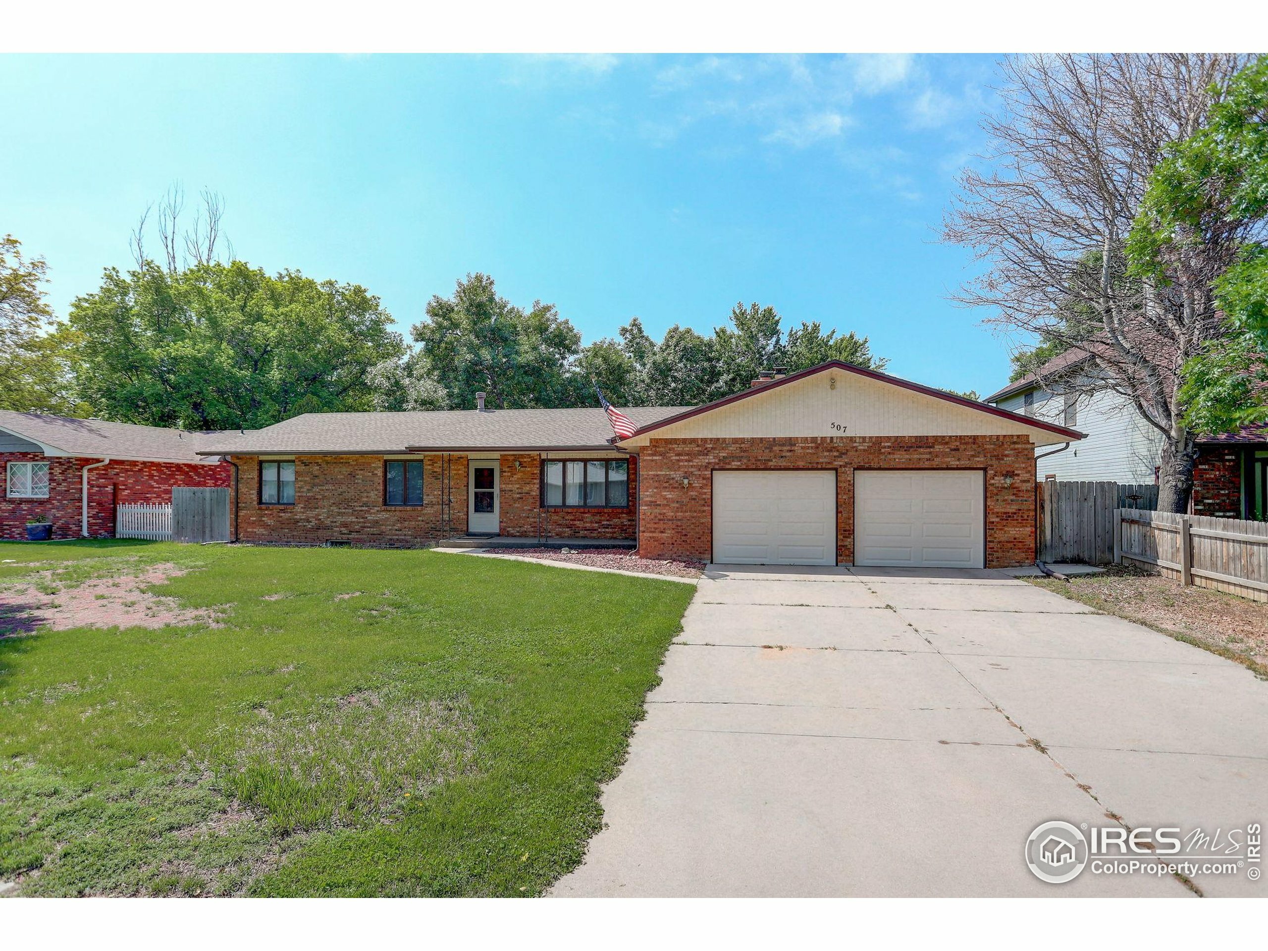 Property Photo: 507 Chestnut St CO 80550