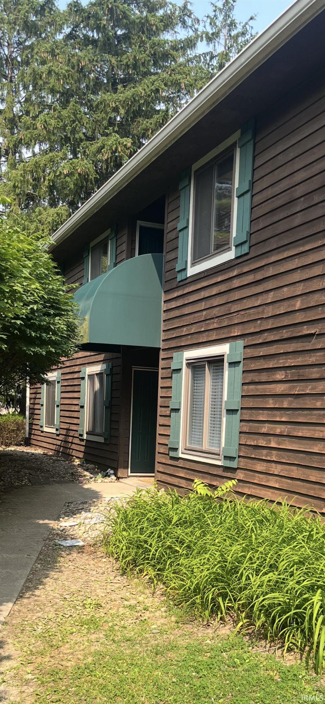 Property Photo: 336 Wilmington Court C IN 47401