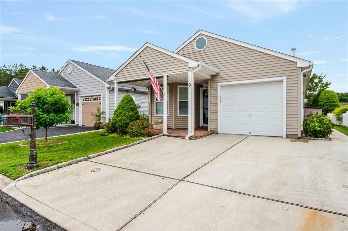 Property Photo: 9 Orange Tree Court NY 11949